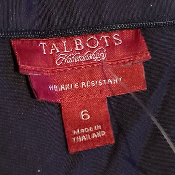 Talbots size 6 black long sleeve button shirt - Picture 2 of 3